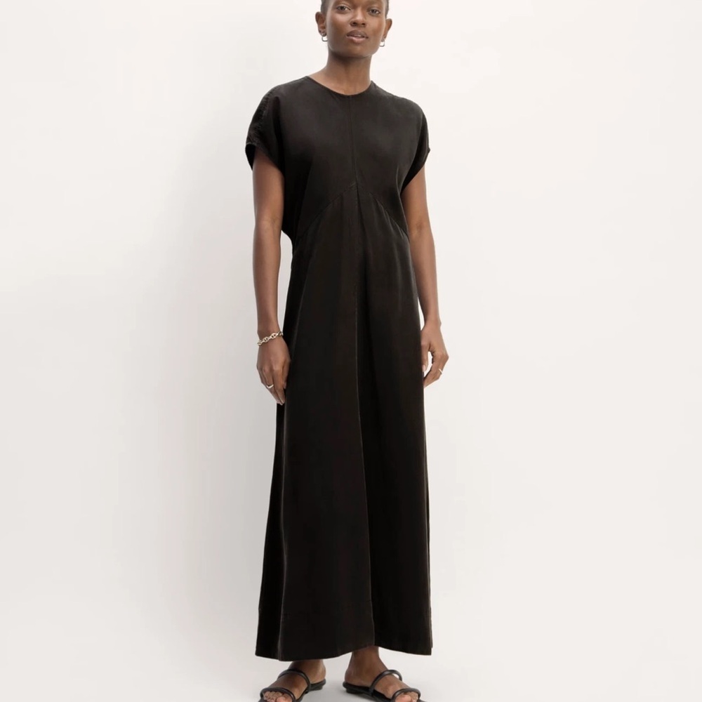 NWOT Everlane The Tencel Short Sleve Midi Dress size 2 BLACK